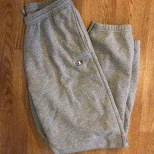 🏃🏻‍♂️Champion Gray Men’s Sweatpants🏃🏻‍♂️
